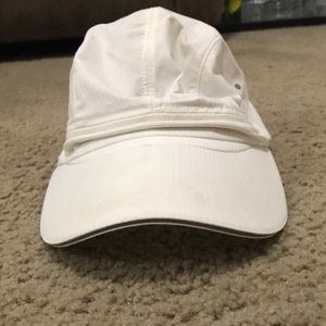 lululemon hat